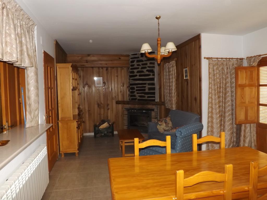 Alojamiento Rural Mirador Del Avellano Alpujarra De La Sierra Luaran gambar